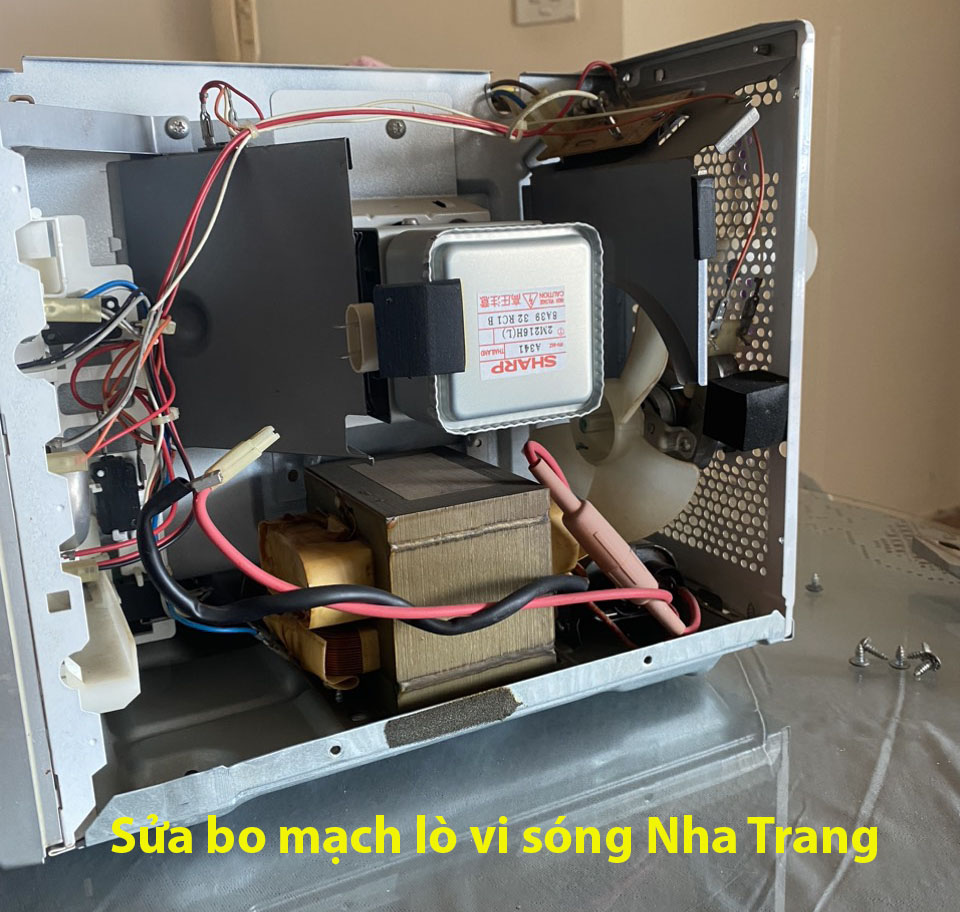 Sửa lò vi sóng Nha Trang